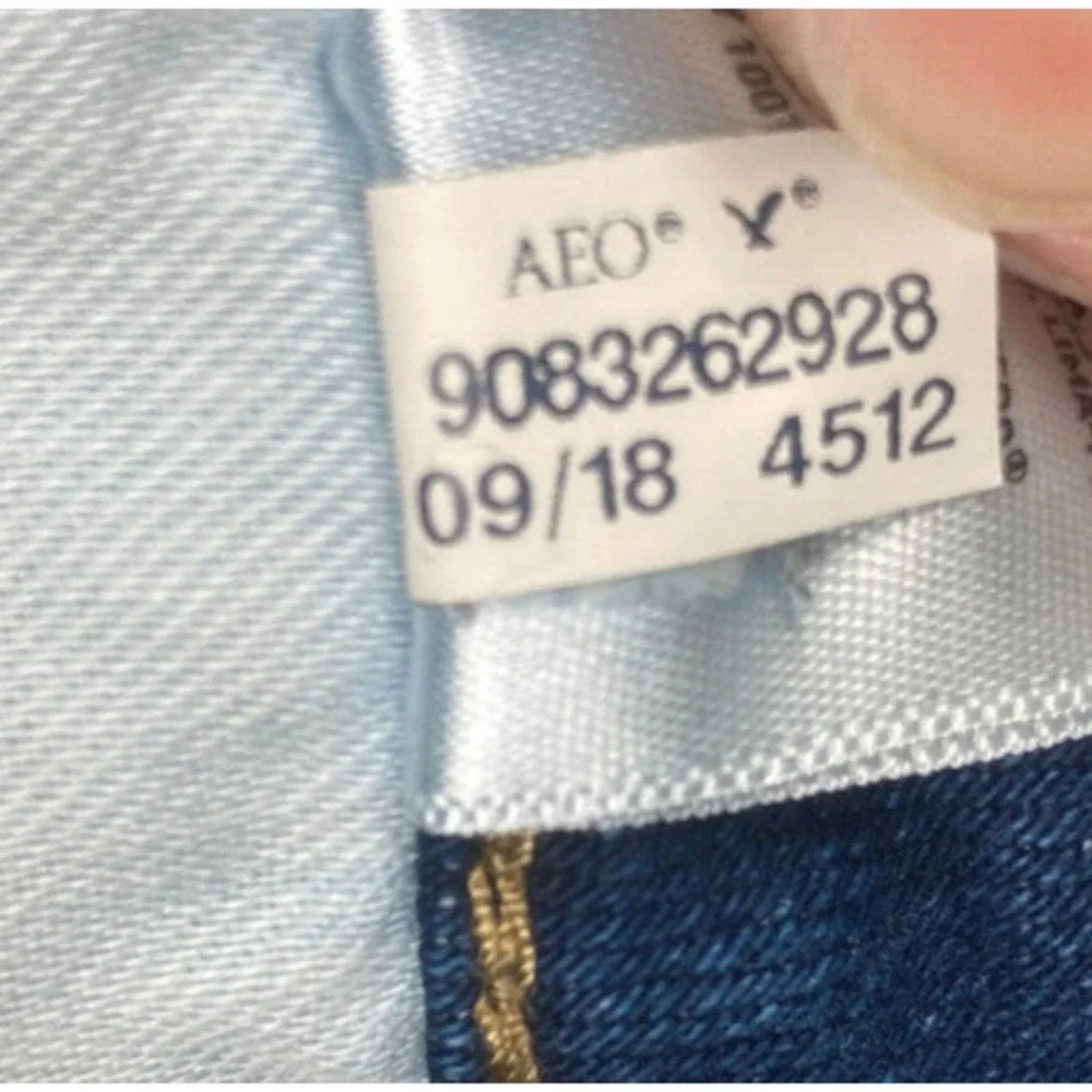 American Eagle‎ Jeans Men's 38x32 (36x31) Blue Distressed American Flex Denim